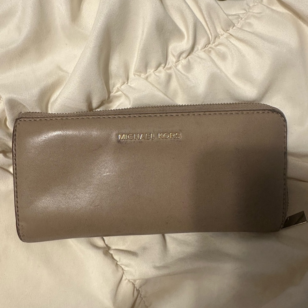 Michael Kors wallet